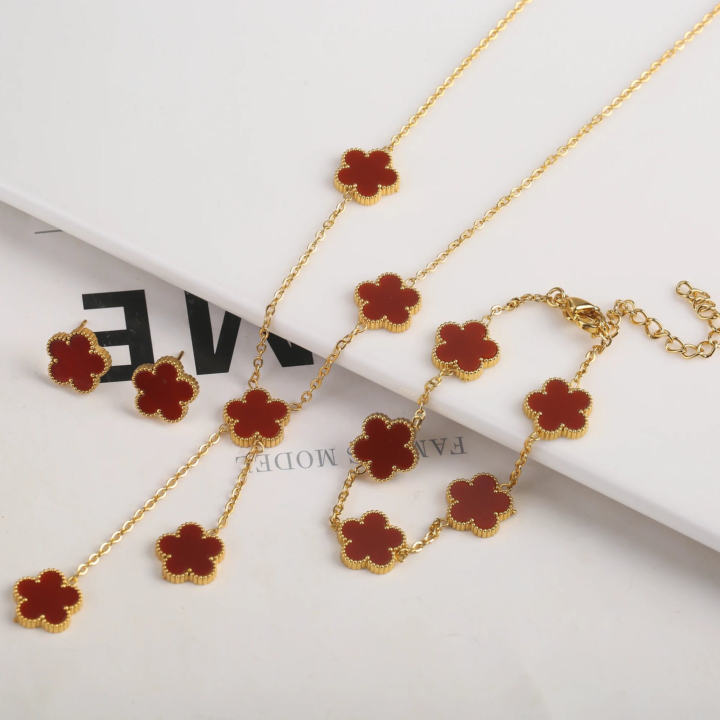 Gold Plated Stainless Steel Set Plum Blossom Plant Five Leaf Flower Bracelet Necklace Earrings Women's Luxury Gift Clover