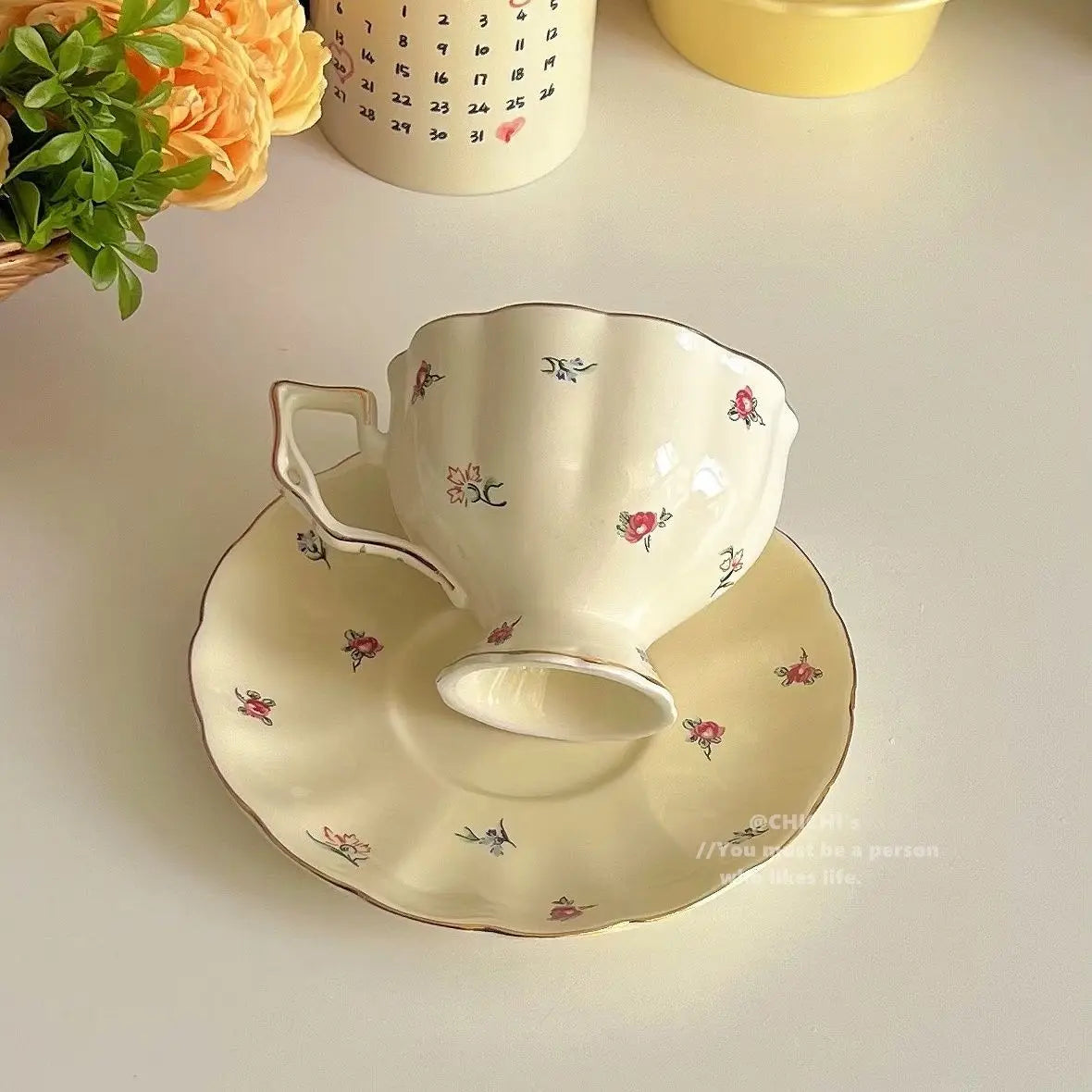 Ceramic Tea Cups Plate Set  Exquisite Afternoon Tea Coffee Cup Cream Color High Beauty Household Mug Birthday Gift 250ml