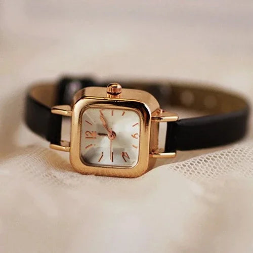 New Women Minimalist Mechanical Fashion Trend Quartz Watch Suitable for Girl