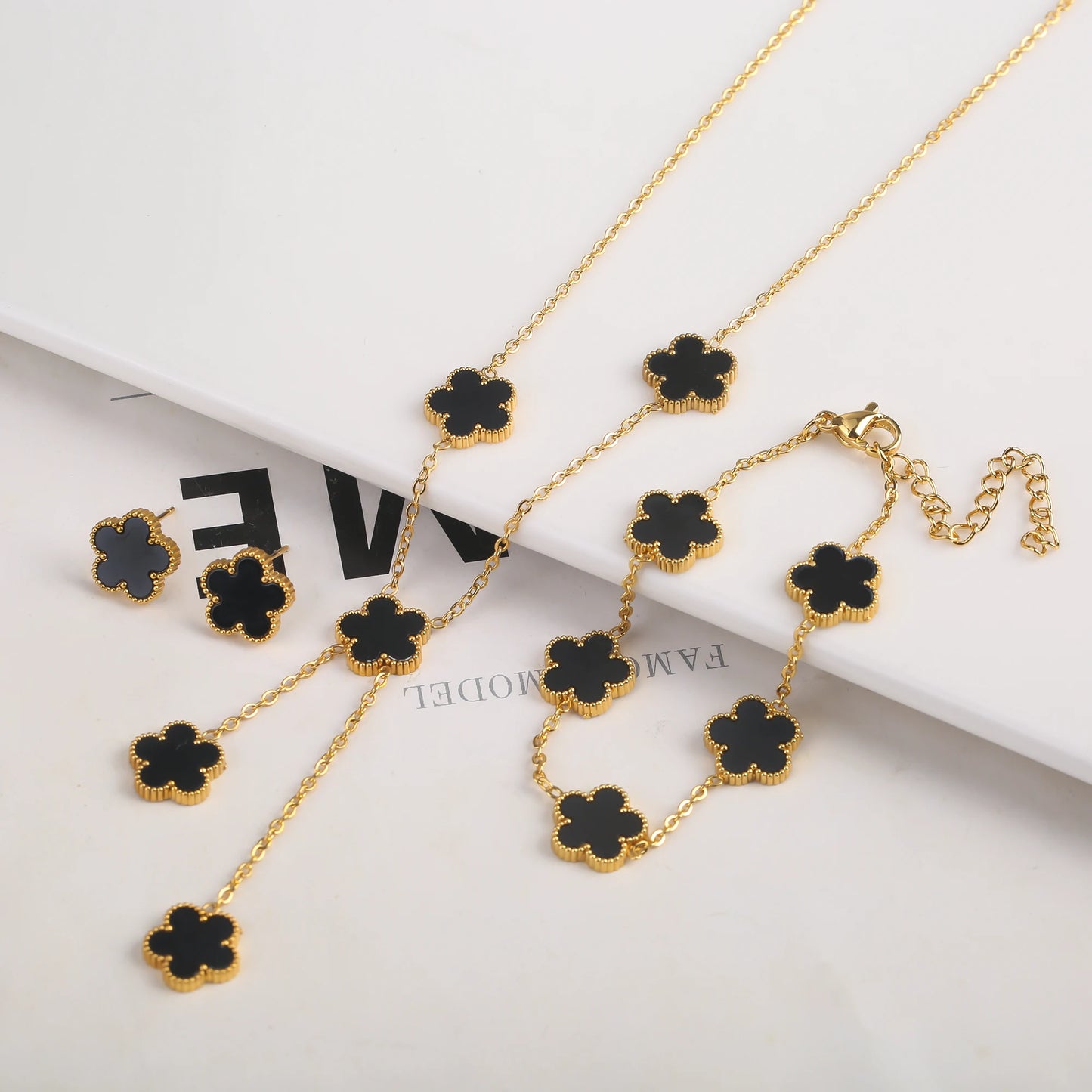 Gold Plated Stainless Steel Set Plum Blossom Plant Five Leaf Flower Bracelet Necklace Earrings Women's Luxury Gift Clover