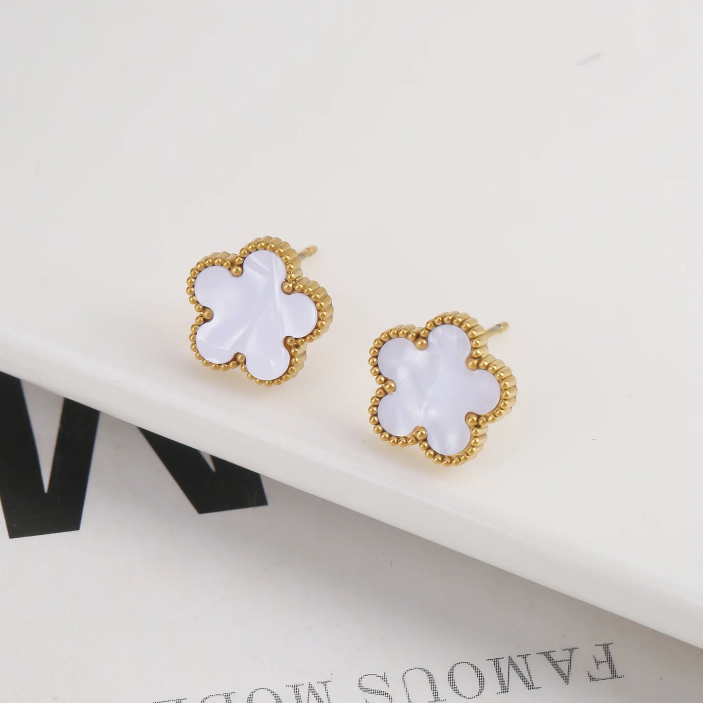 Gold Plated Stainless Steel Set Plum Blossom Plant Five Leaf Flower Bracelet Necklace Earrings Women's Luxury Gift Clover